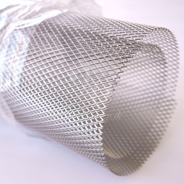 Sieťka pod kryt diskantu kovová strieborná/kosoštvorce